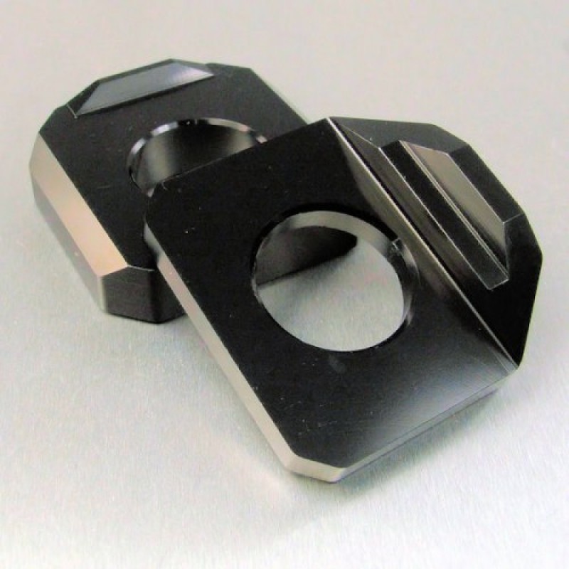 Алюминиевый блок регулировки цепи Pro-Bolt GSX-R600 / GSX-R750 2011-