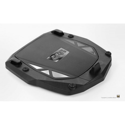 Универсальная установочная площадка кофра Givi