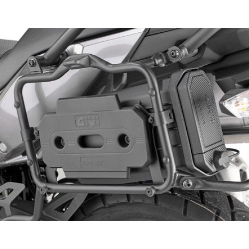 Адаптеры для крепление бокса Givi S250 на PL4121