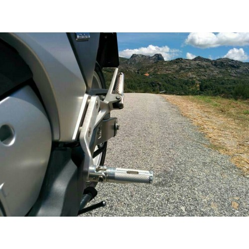 Адаптеры крепления подножек пассажирских Rizoma