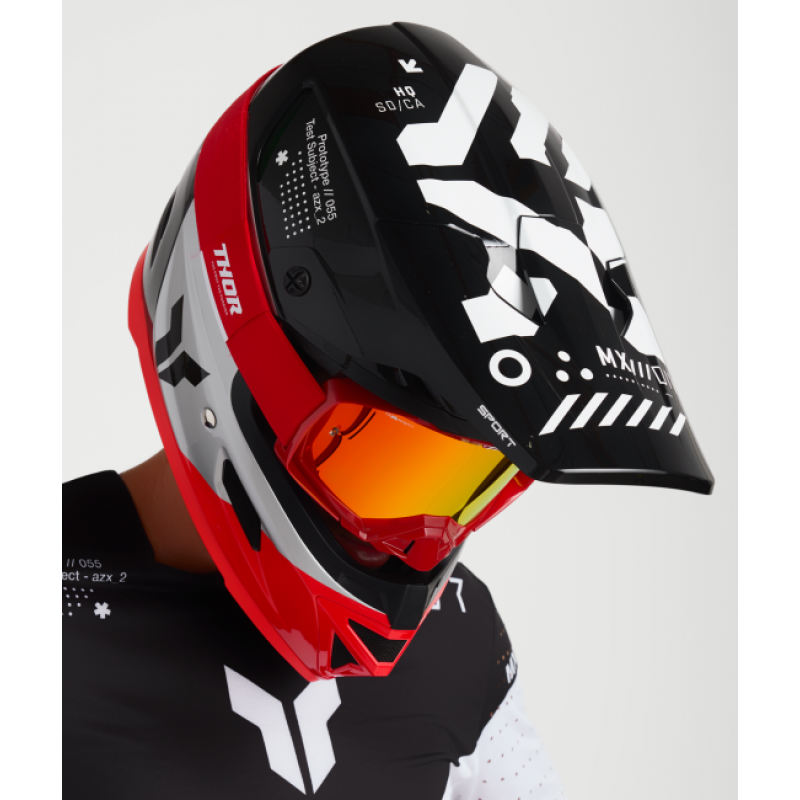 Мотошлем Thor Reflex Sport Strike MIPS Black/Red