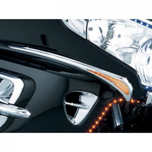 Накладки Kuryakyn Spears с подсветкой под фары Honda GL1800 Gold Wing 2001-2010